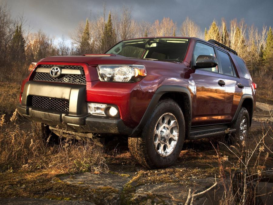  Toyota 4Runner Trail 2009 года  (фото 26 из 30)